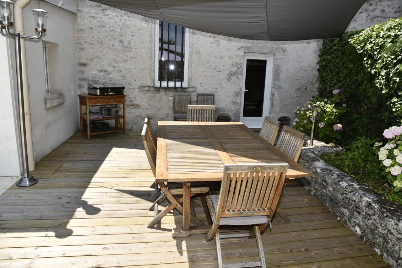 Chambres D'Hotes L'Hermine Vineuil Vineuil  Exterior foto